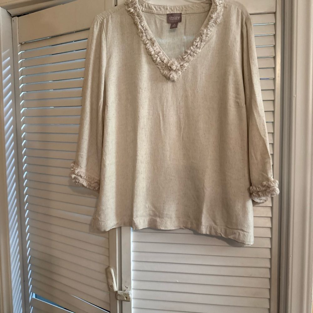 Chico's Cream Textured V-Neck Blouse